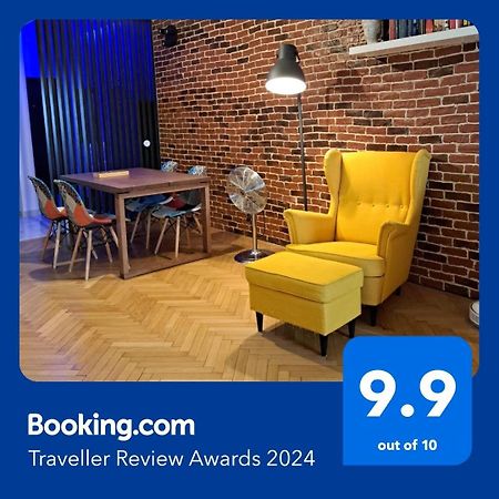 Classy Apartment With Parking In The City Center Bucharest Luaran gambar
